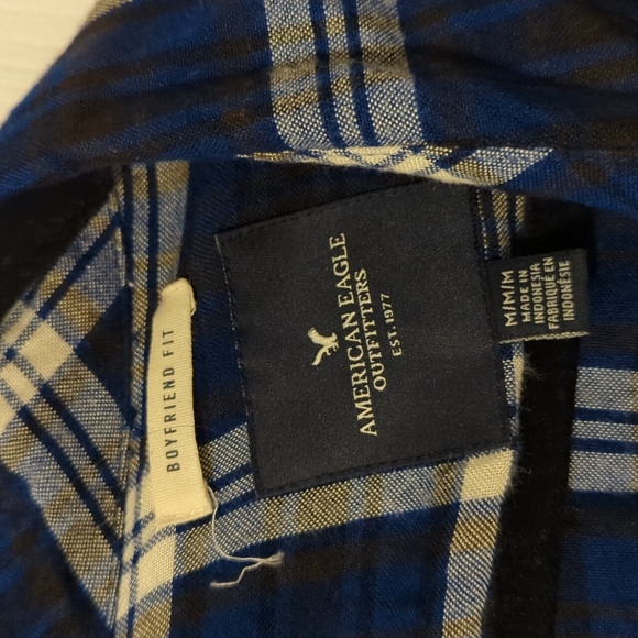 Women's shirt - Picture 2 of 4